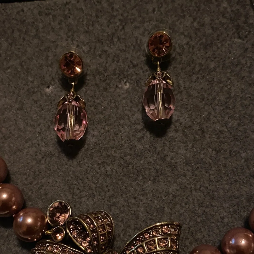 Heidi Daus Pink Ravishing Ribbon  Beaded Necklace with Bow Pendant and Earrings